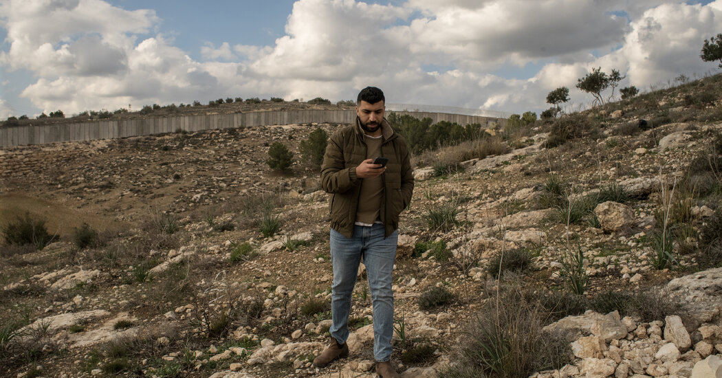 For Palestinian Tech Worker in Israel, Pride, Frustration and 4-Hour Commute