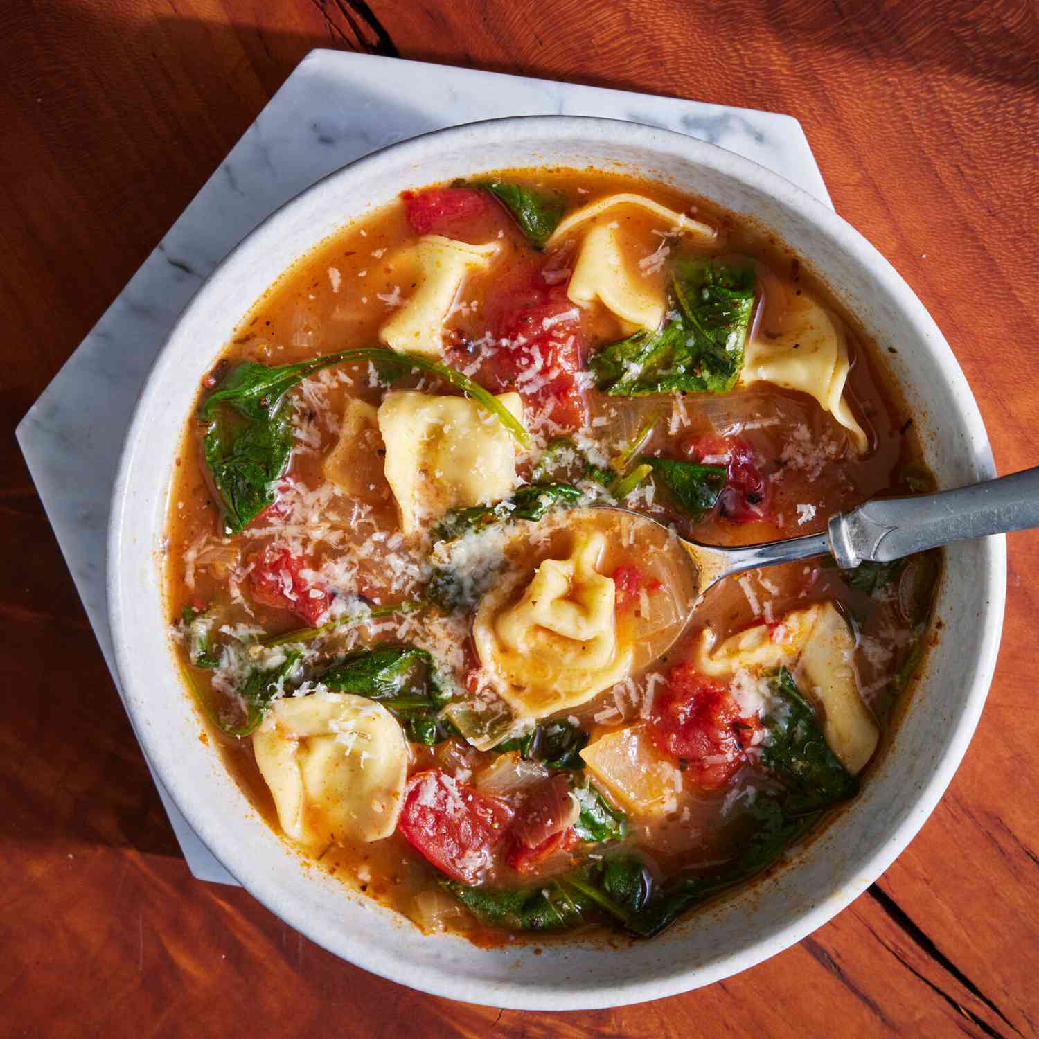 10+ Comforting Tortellini Dinner Recipes