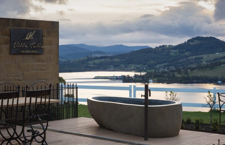 Huon Valley's Ultimate Waterfront Retreat